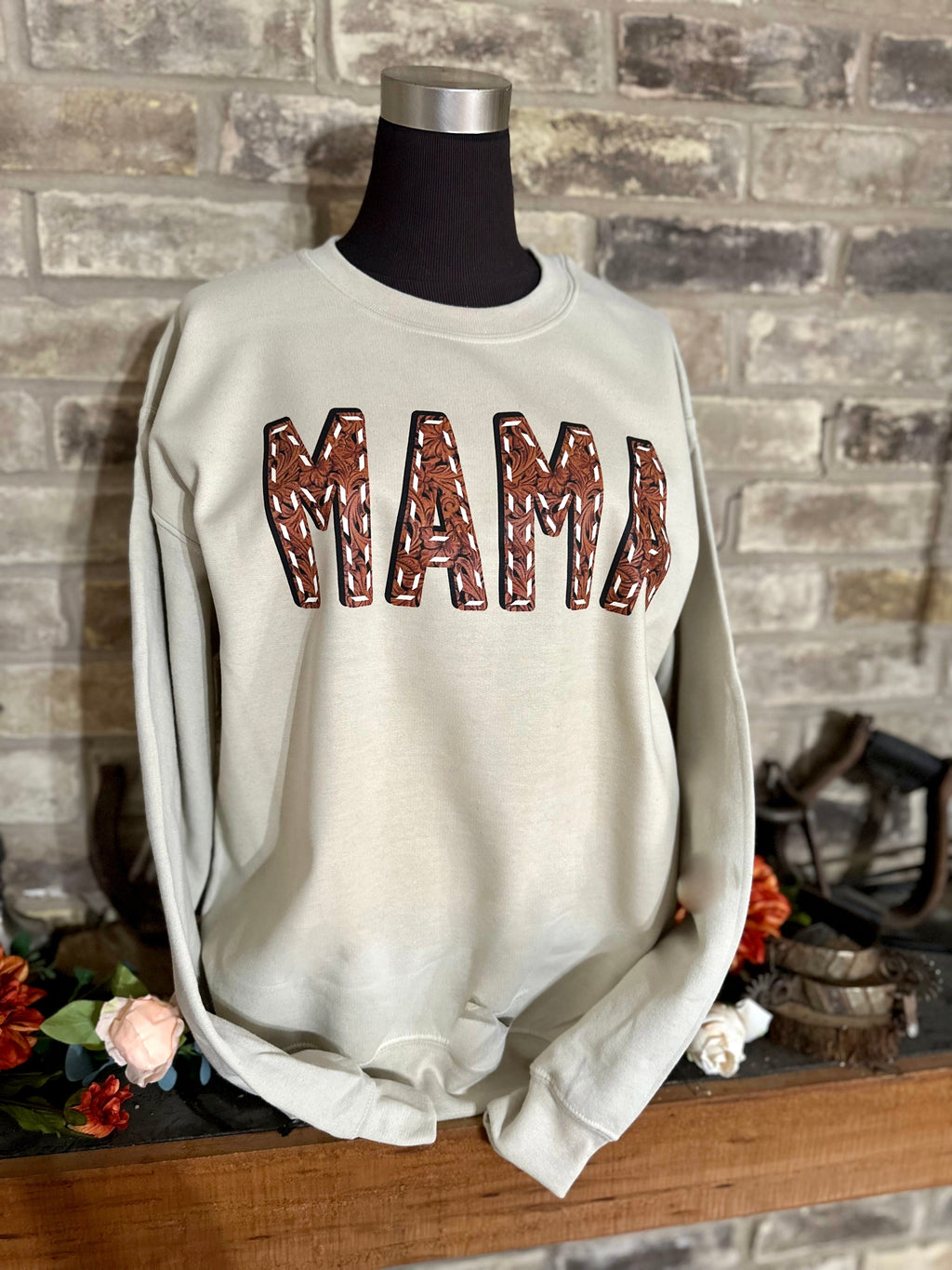 Western Mama Pullover